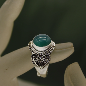Handmade Sterling Silver 92.5% Stone Ring with green onyx