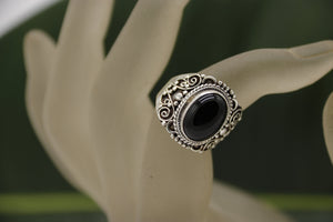 Handcrafted finger ring 925 starling silver jemsstone black onyx - Khusi 